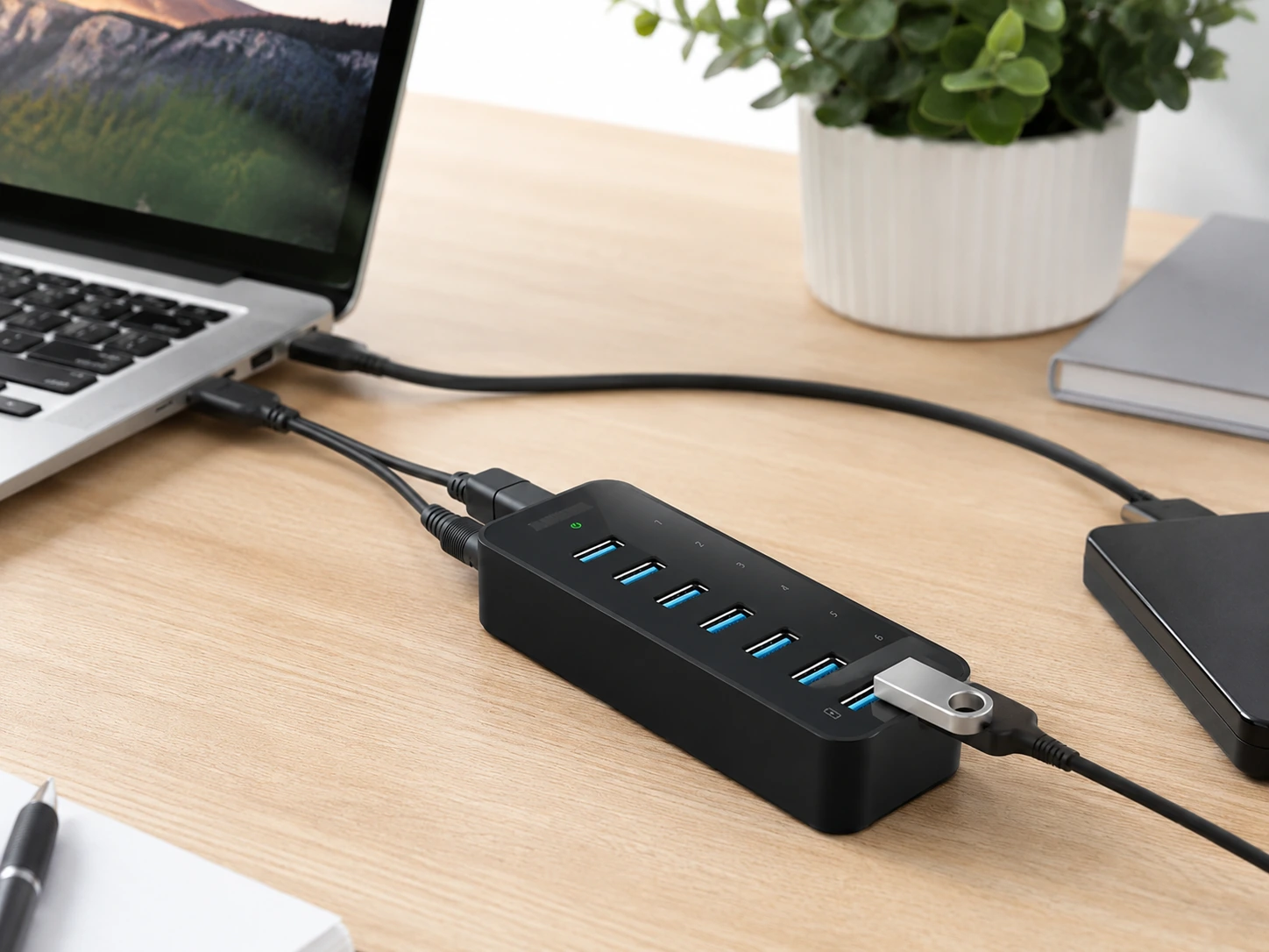 Best USB hub for desk